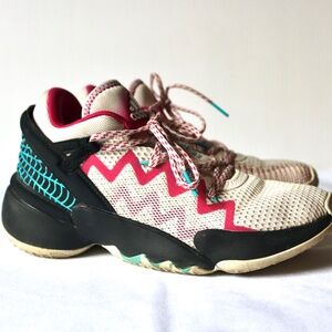 ADIDAS D.O.N. Issue #2 Marvel Gwen Stacy Spidey Sense Basketball Youth Size 5